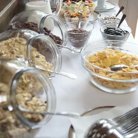Hotel Dietl 2*